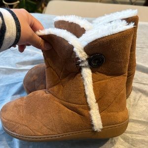 Women Suede Tan Boots